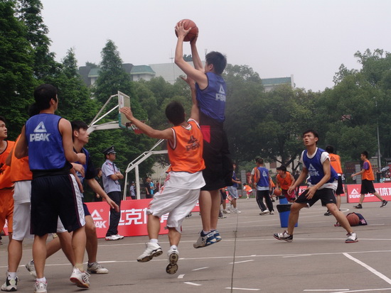 至拜仁慕尼